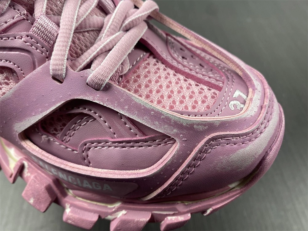 Balenciaga Track Sneaker Fade Pink  542436w3cn25000