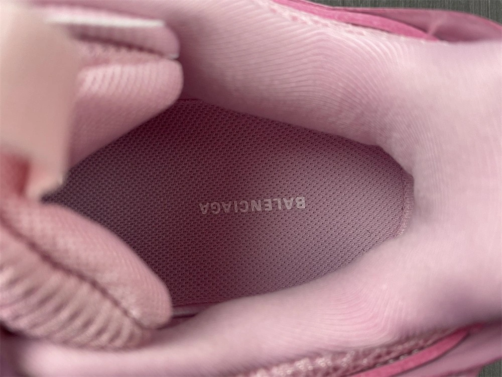 Balenciaga Track Sneaker Fade Pink  542436w3cn25000