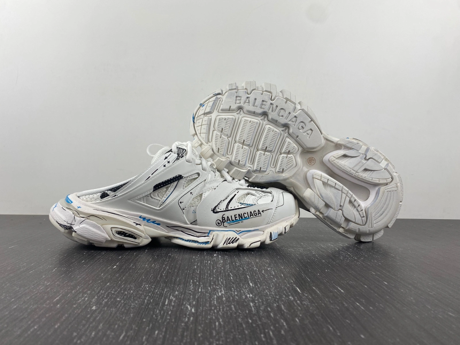 Balenciaga Track mule