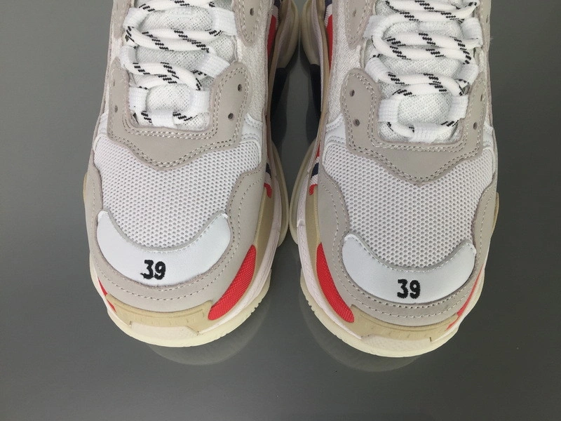 Balenciaga Triple S  490653W06F18000