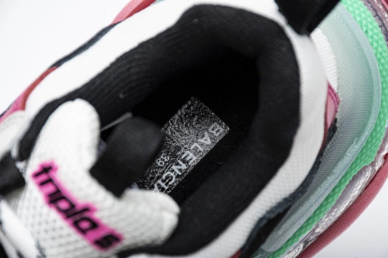 Balenciaga Triple S  656686 W06G0 1001
