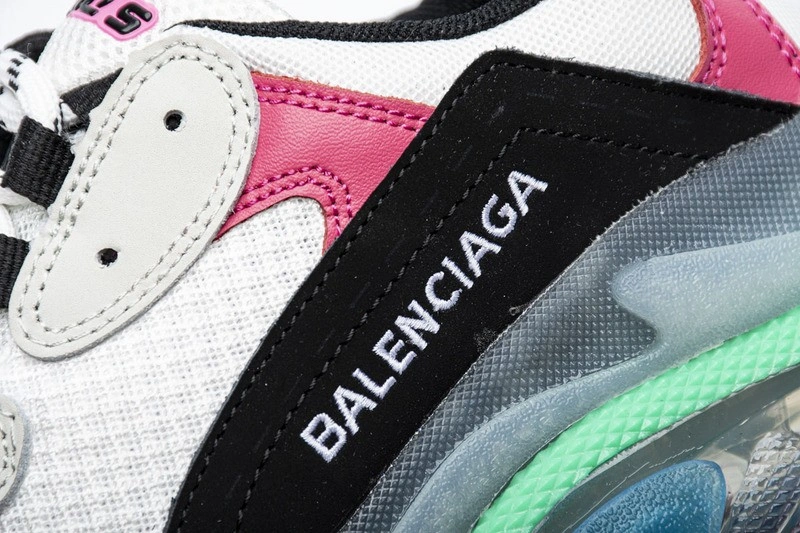 Balenciaga Triple S  656686 W06G0 1001