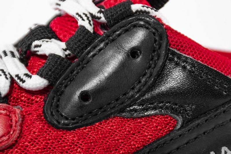 Balenciaga Triple S  Red  Black