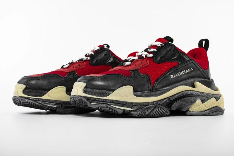 Balenciaga Triple S  Red  Black