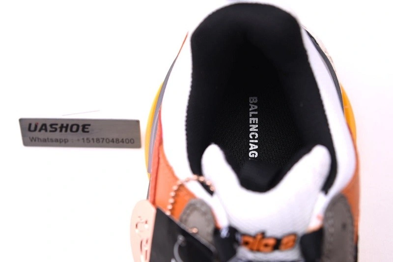 Balenciaga Triple S  orange
