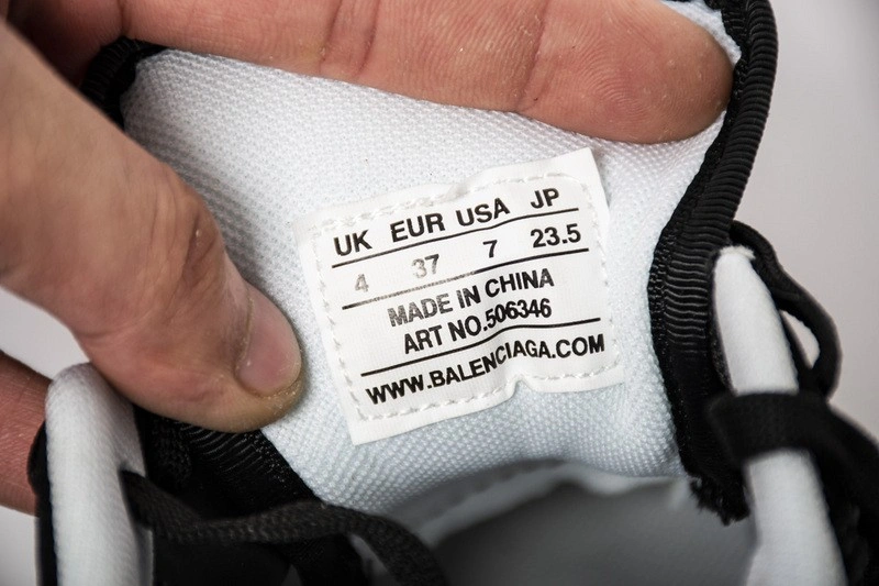 Balenciaga Triple S 2.0 506346W09S24602