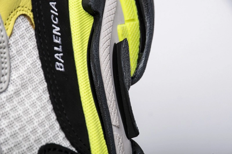 Balenciaga Triple S 512178W09T19000