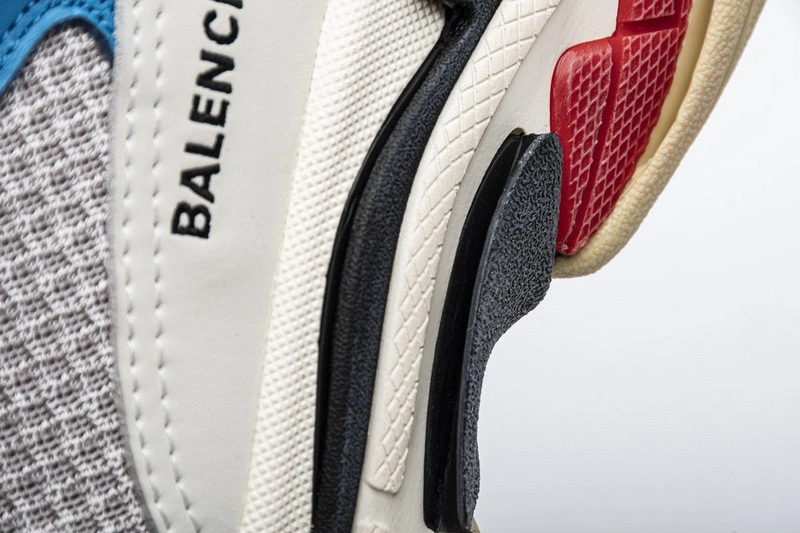 Balenciaga Triple S 524036 W09O5 9036