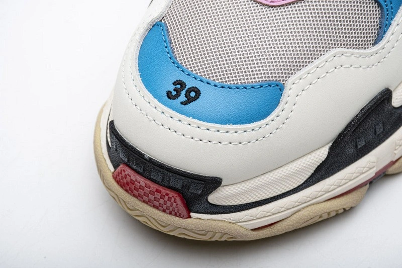 Balenciaga Triple S 524036 W09O5 9036