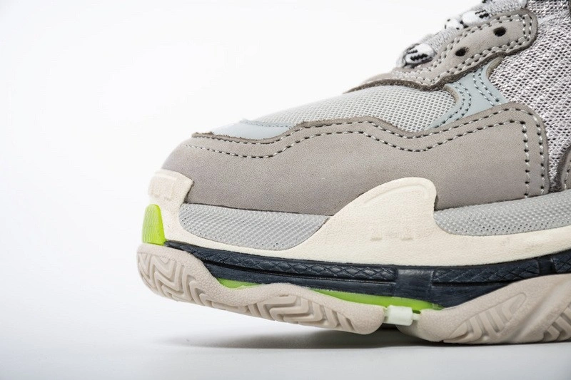 Balenciaga Triple S 541621W090111220