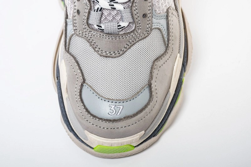 Balenciaga Triple S 541621W090111220