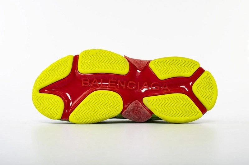 Balenciaga Triple S 541640W090E7581