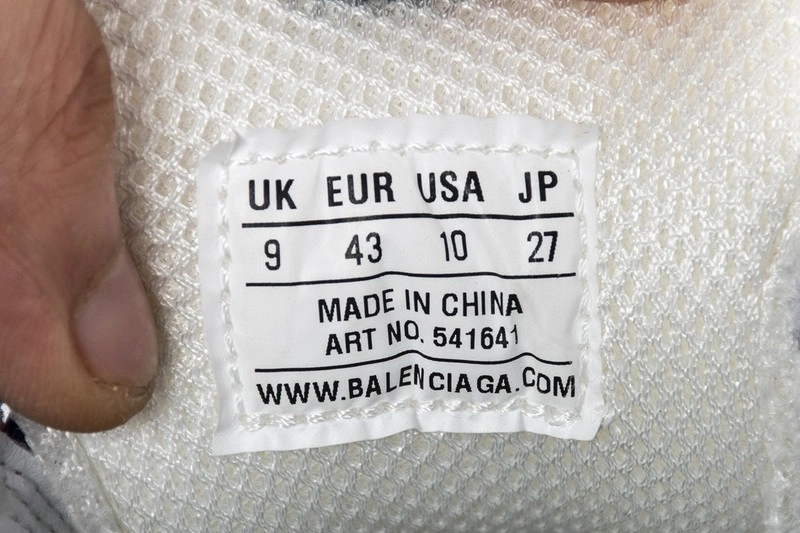 Balenciaga Triple S 541641W09OF9095