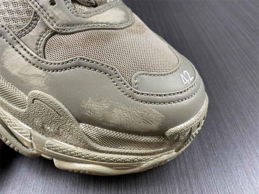 Balenciaga Triple S Cream -colored  Sneaker