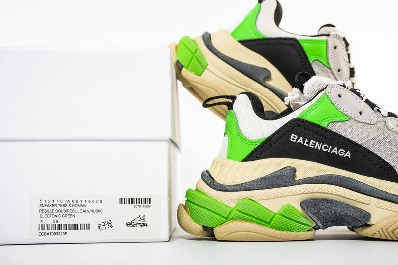 Balenciaga Triple S Green