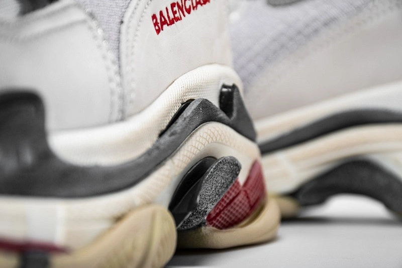 Balenciaga Triple S Grey Sliver Black