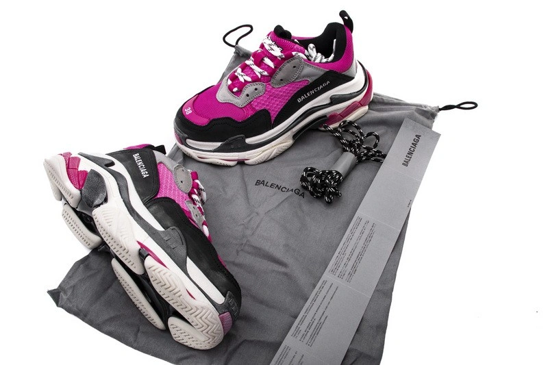 Balenciaga Triple S Pink