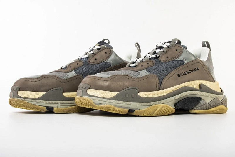 Balenciaga Triple S Trainers Gray