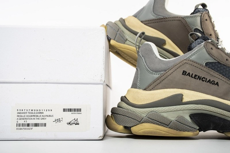 Balenciaga Triple S Trainers Gray