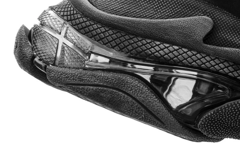 Balenciaga Triple S Triple Black  541624- W09O1-1000