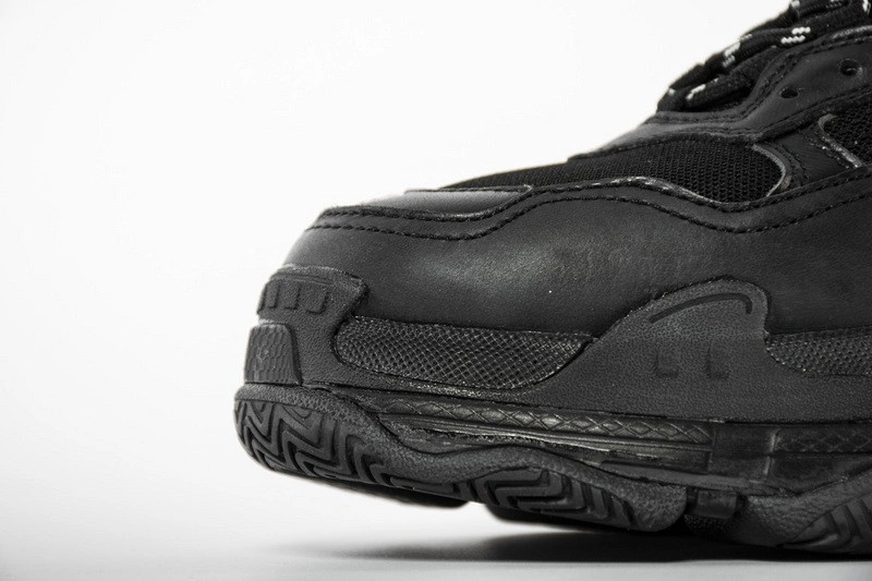 Balenciaga Triple S Triple Black