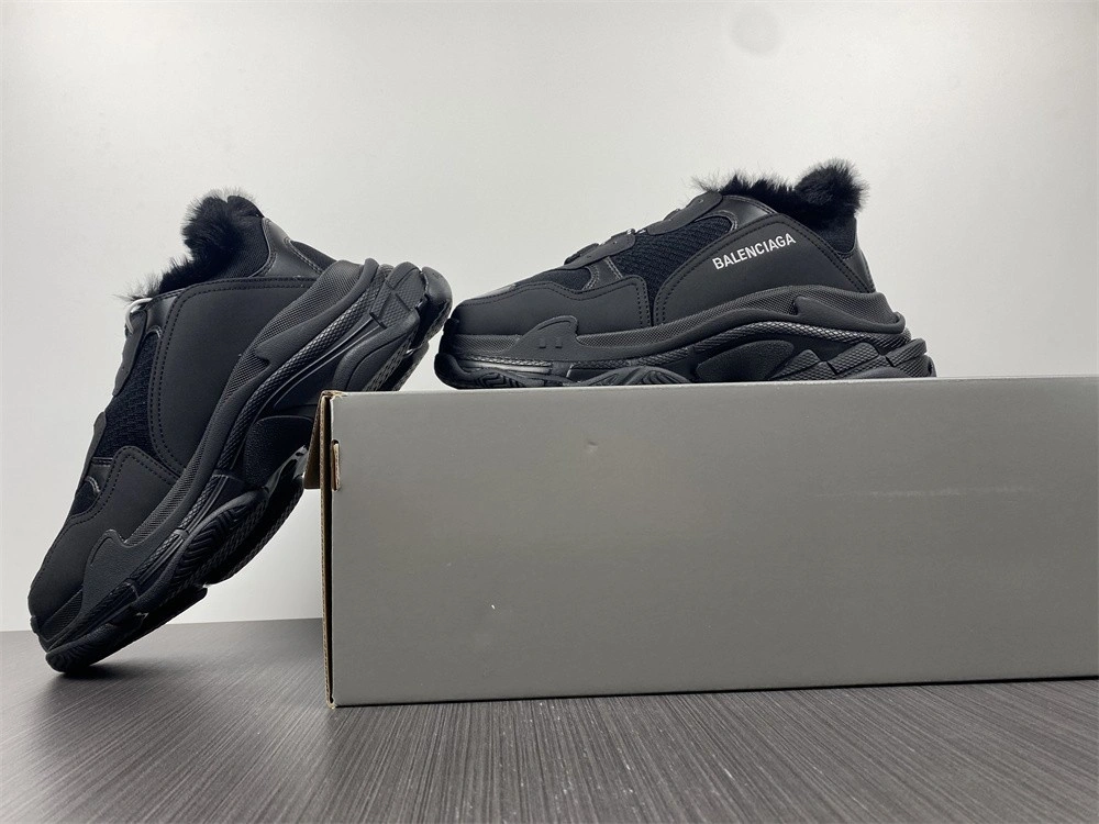 Balenciaga Triple S black with feather inside
