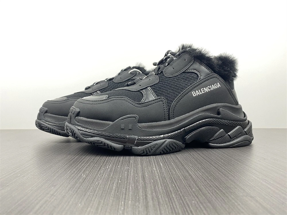Balenciaga Triple S black with feather inside