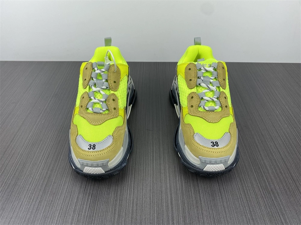 Balenciaga Triple S green grey  1.0  Sneaker