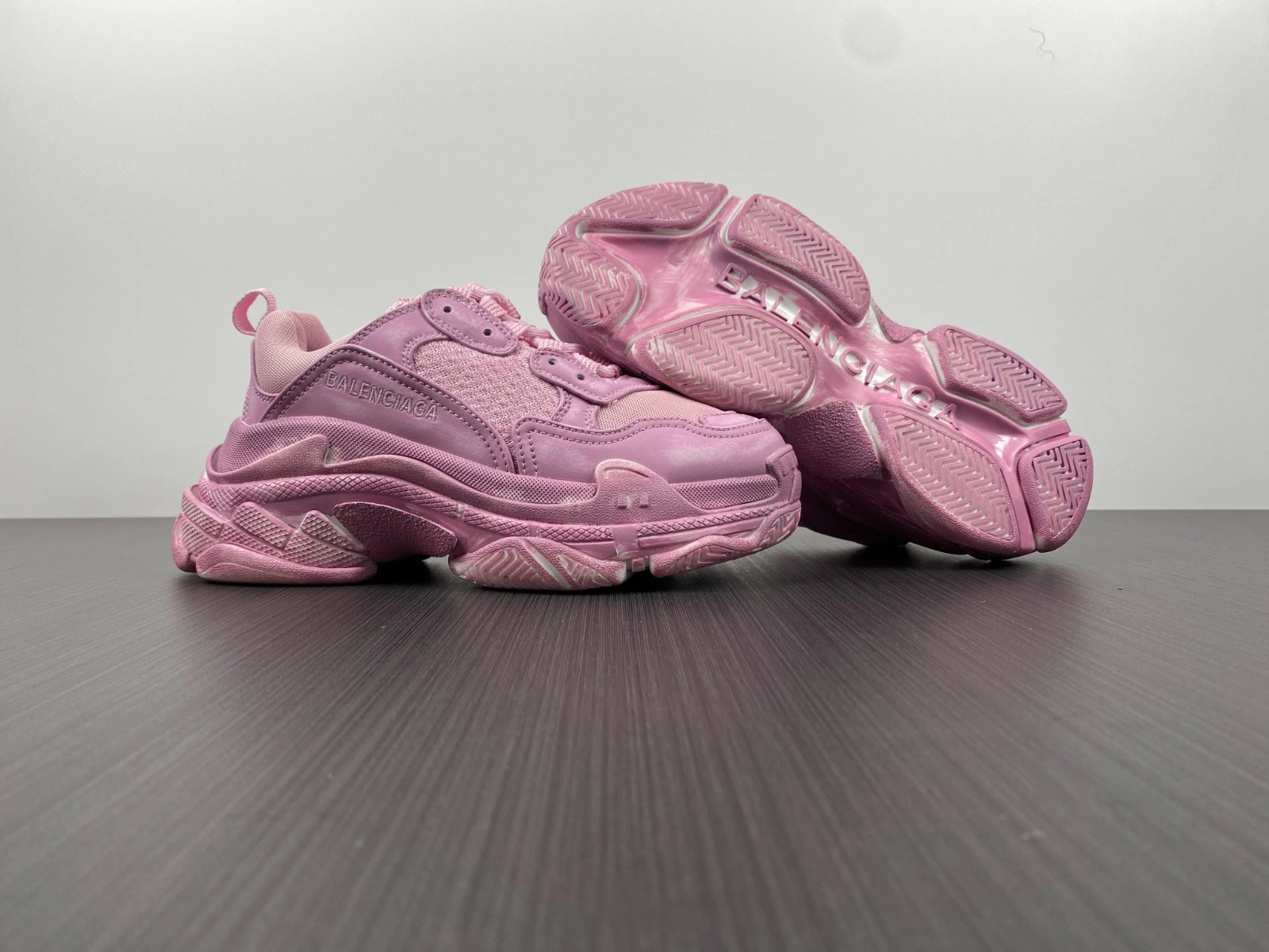 Balenciaga Triple S pink  Sneaker
