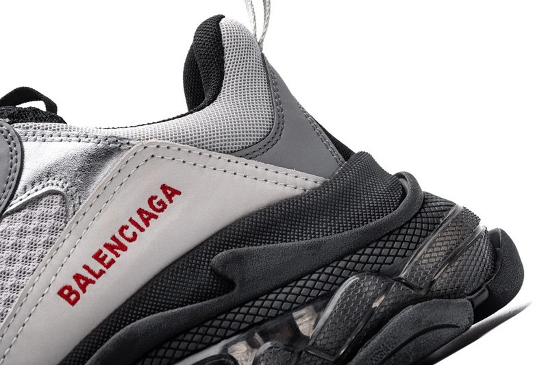 Balenciaga Triple S sliver