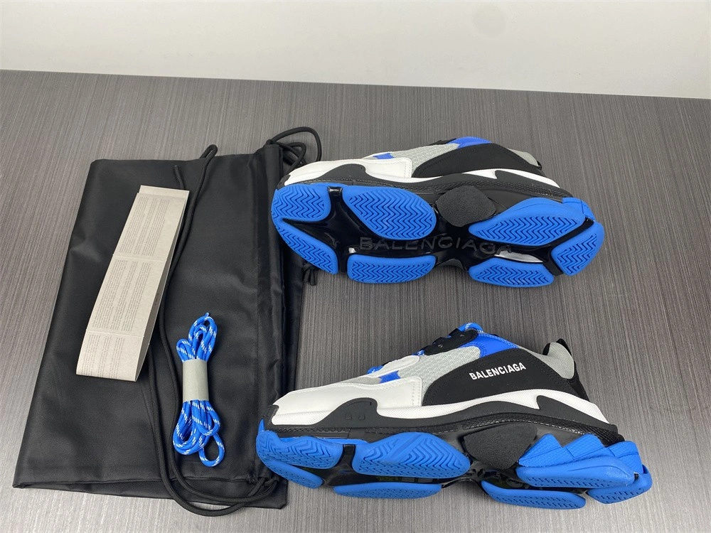 Balenciaga Triple S white black blue  1.0  Sneaker