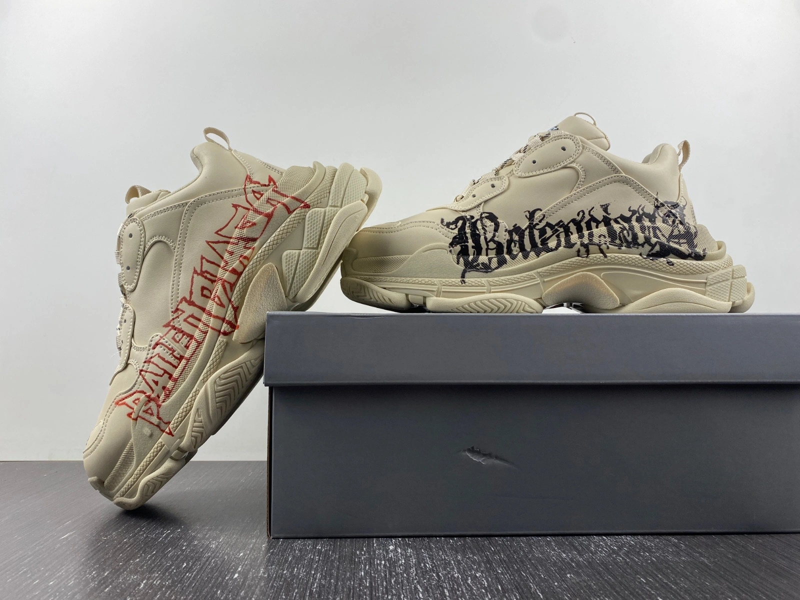 Balenciaga Triple S