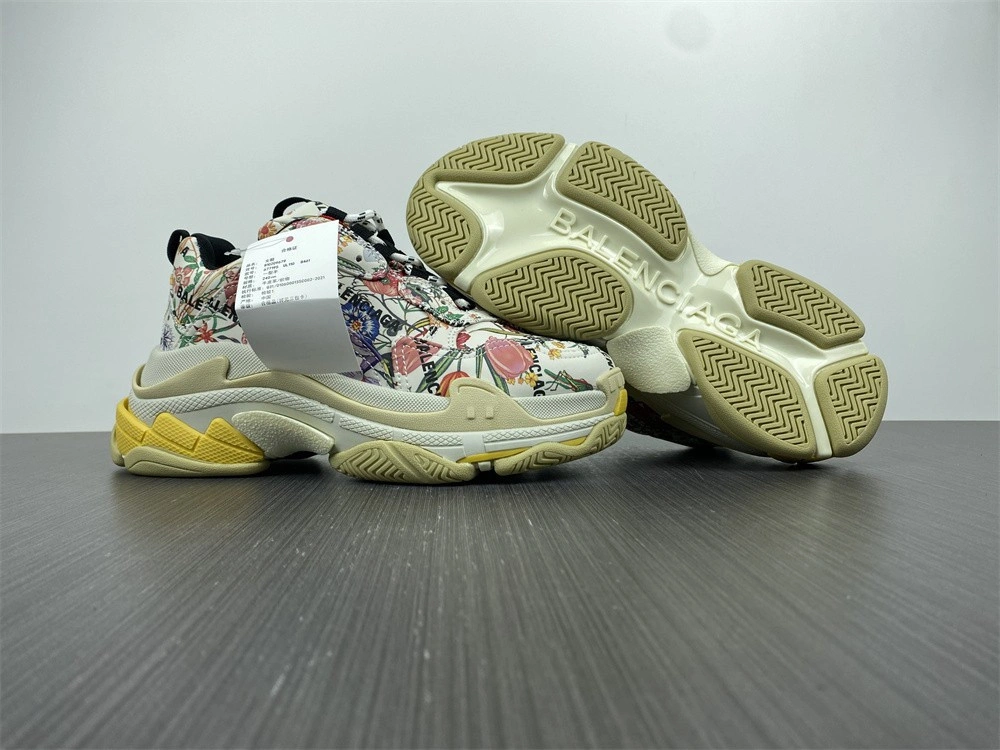 Balenciaga Triple S