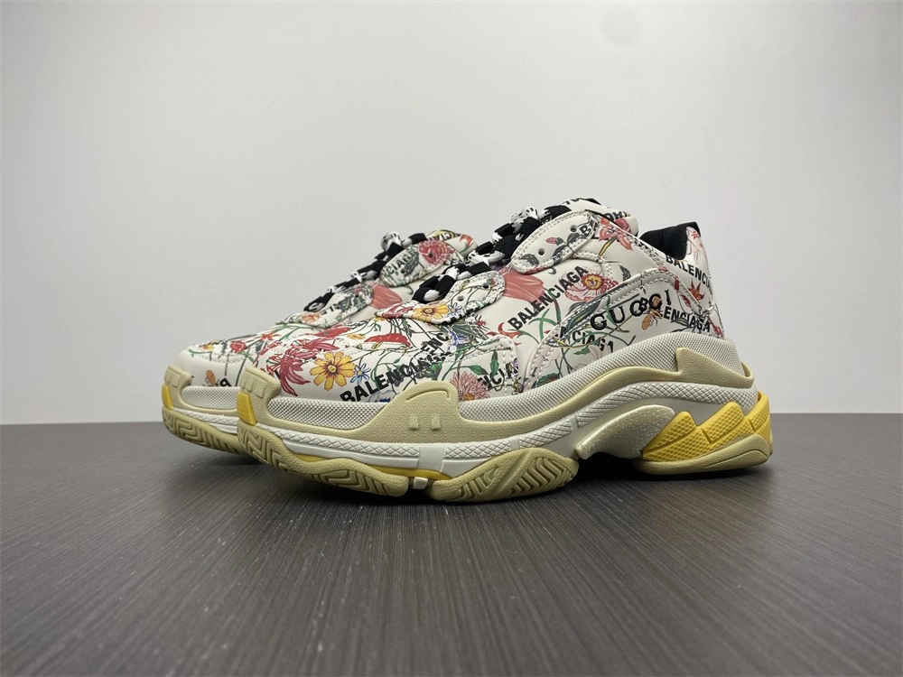 Balenciaga Triple S