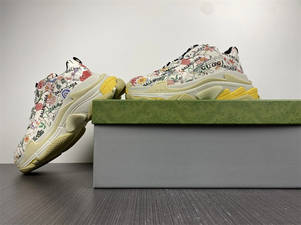 Balenciaga Triple S