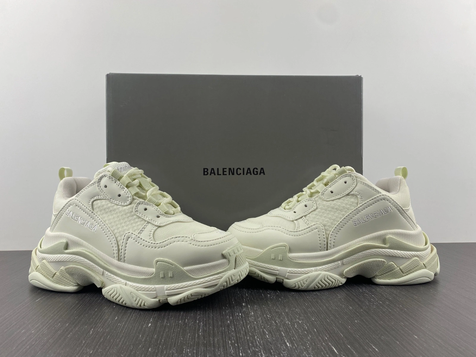 Balenciaga Triple S