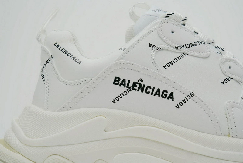 Balenciaga Triple S