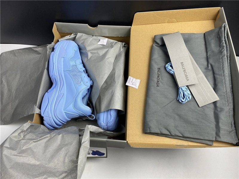Balenciaga Triple S