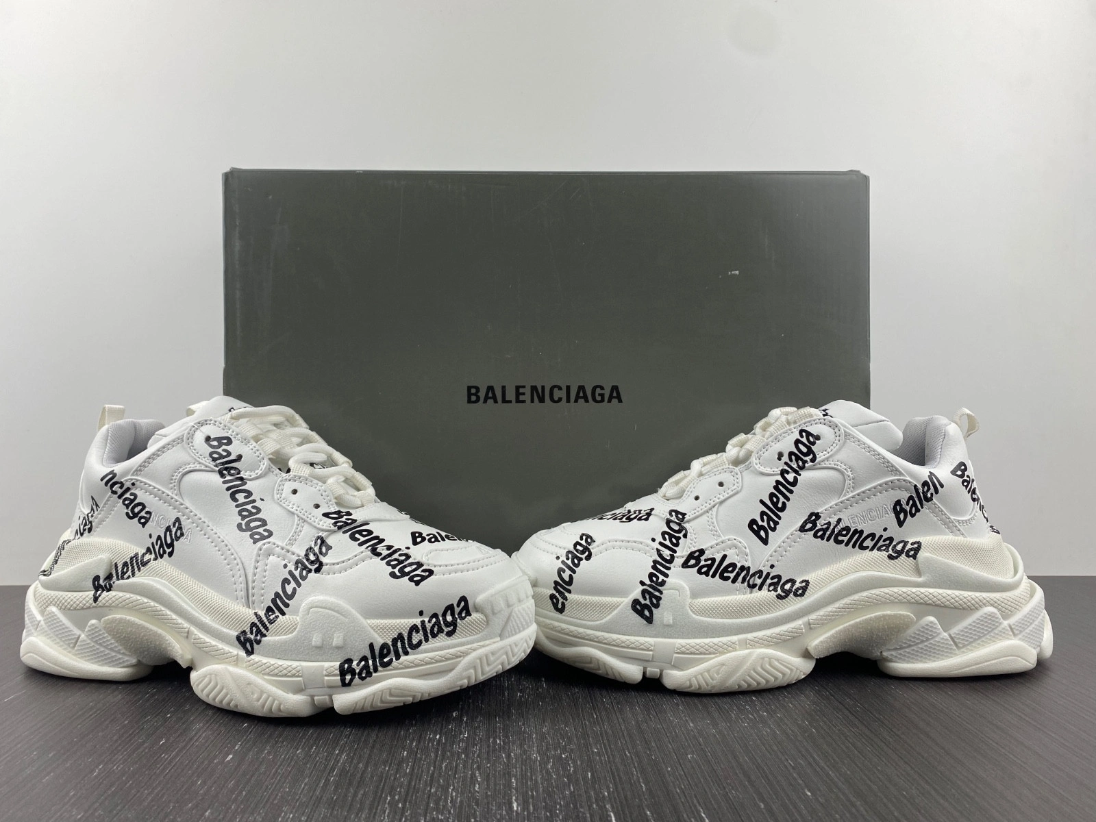 Balenciaga Triple S