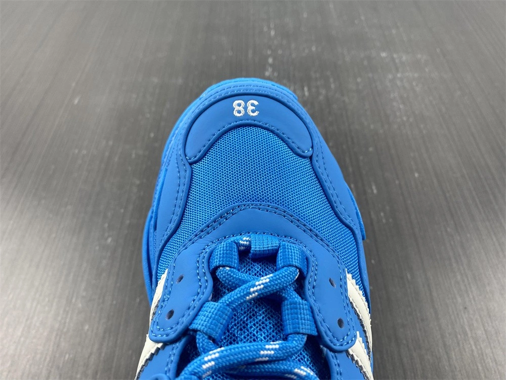 Balenciaga Triple S