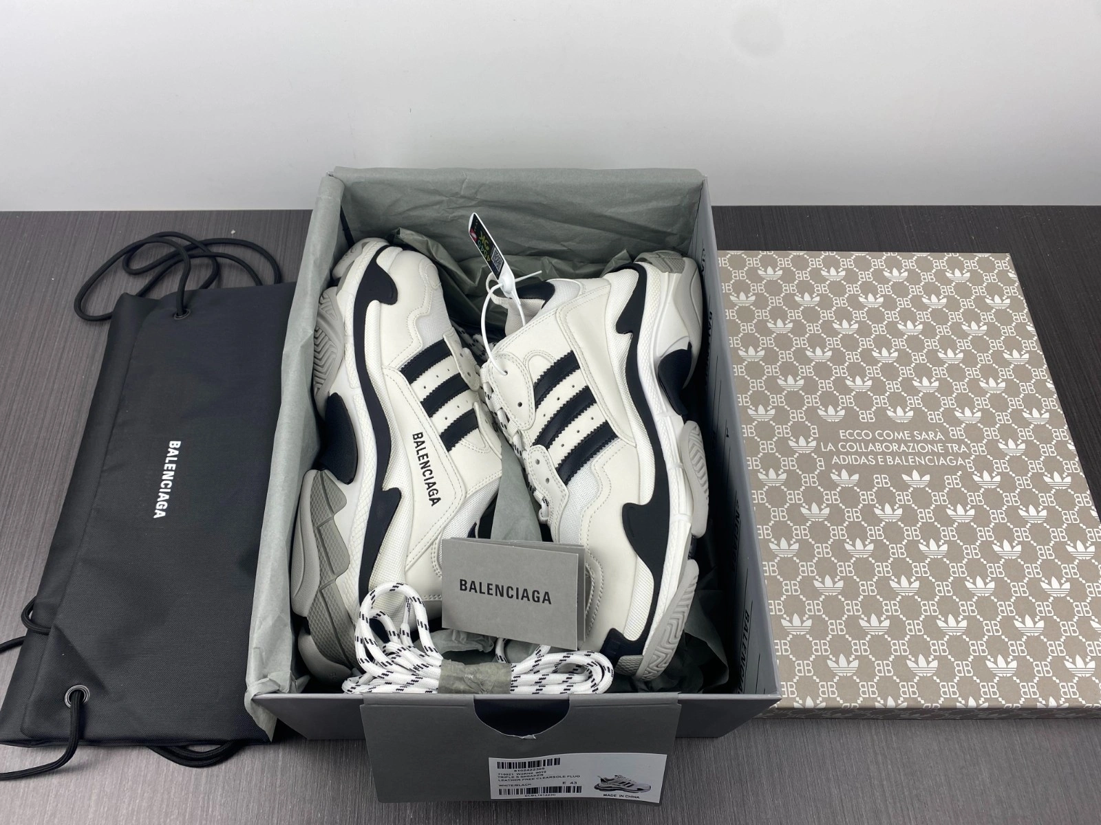 Balenciaga Triple S