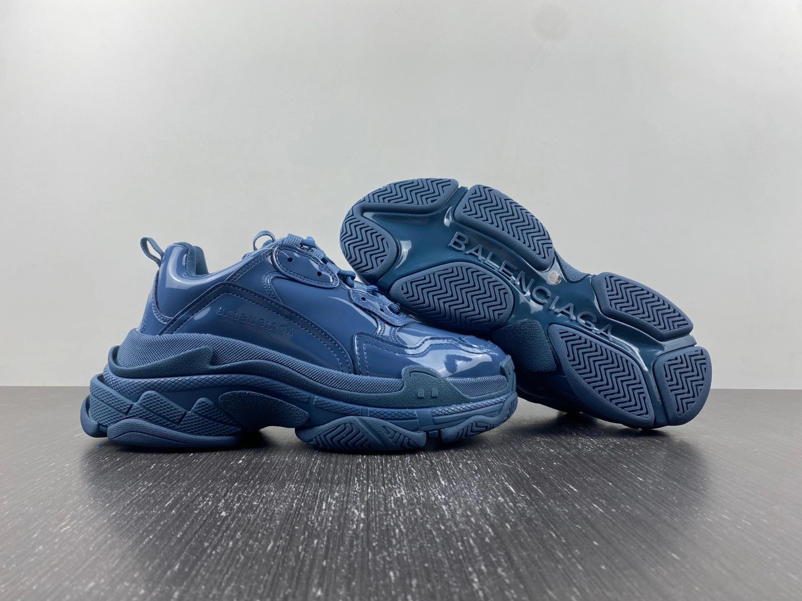 Balenciaga Triple S