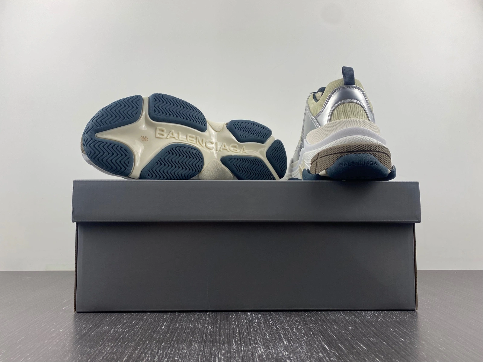 Balenciaga Triple S
