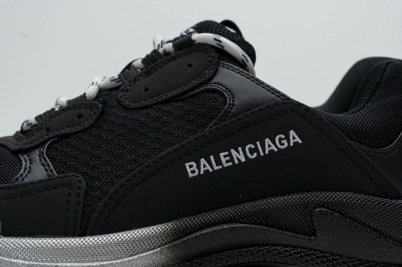 Balenciaga Triple S