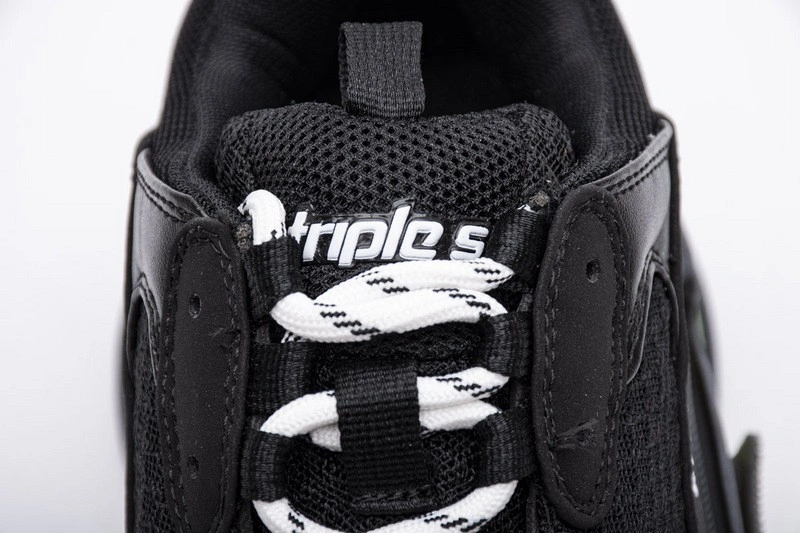 Balenciaga Triple S
