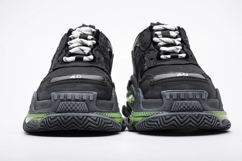 Balenciaga Triple S