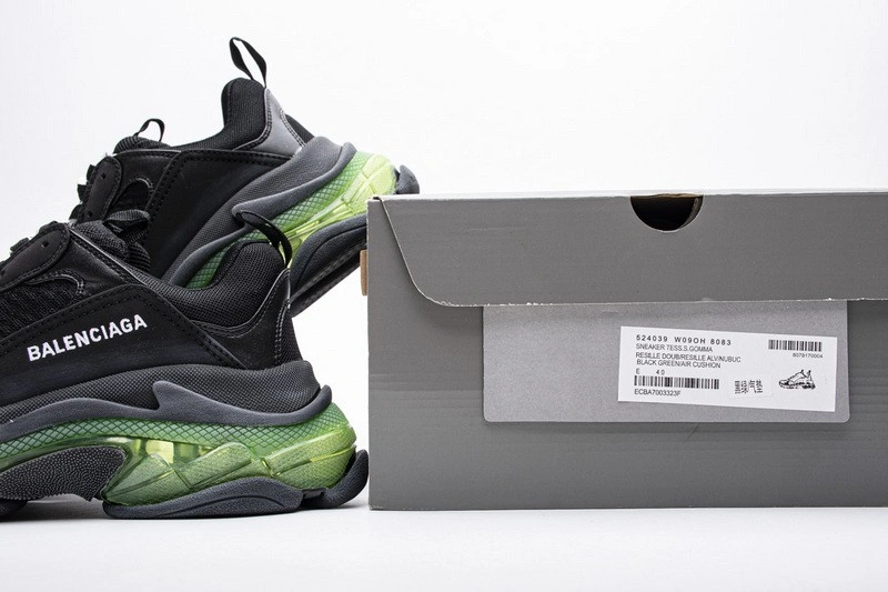 Balenciaga Triple S