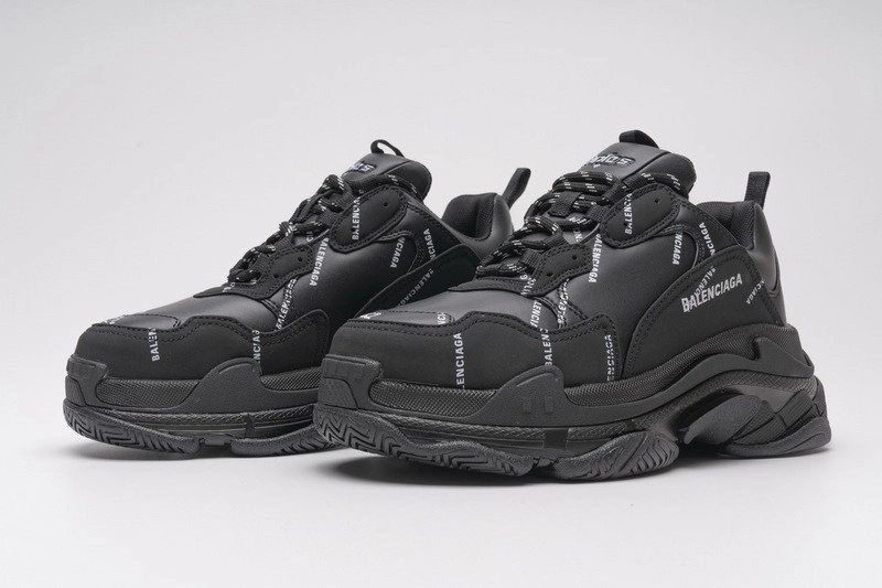Balenciaga Triple S