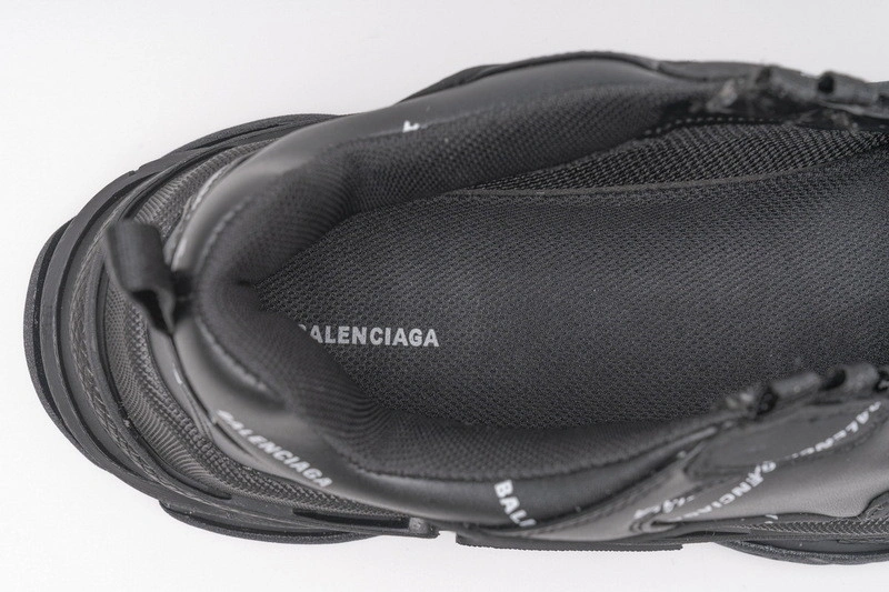Balenciaga Triple S