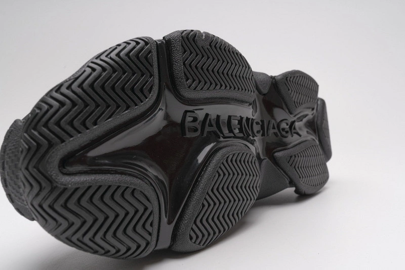 Balenciaga Triple S